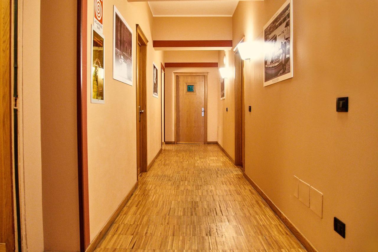 Rifugio Sapienza Hotel นีโกโลซี ภายนอก รูปภาพ